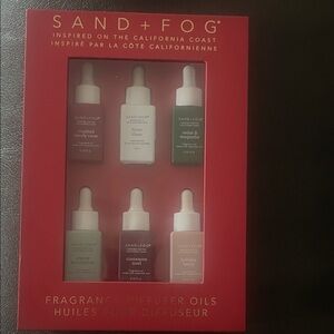 New SAND + FOG Fragrance Diffuser Oils Set - Red and White